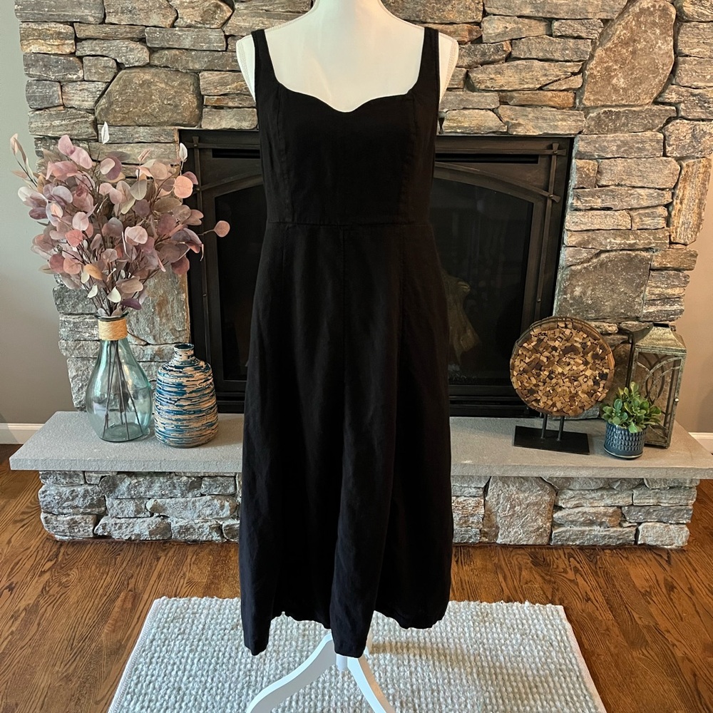 Old Navy Black Sleeveless Linen Dress